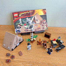 Lego indiana jones set 7624 - indiana,