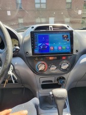 2+64 GB per Toyota RAV4