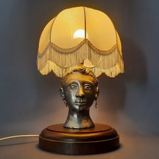 Lampada Da Tavolo Scultura Viso Donna Alluminio Base Legno Con Paralume Vintage