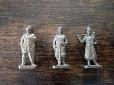 Soldatini Kinder Metallfiguren - Unni - Serie Hun - 3 soldatini diversi