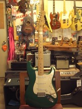 Chitarra elettrica usata