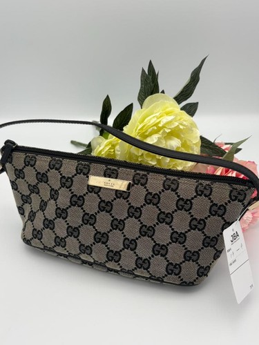 Gucci accessory pouch - gucci,