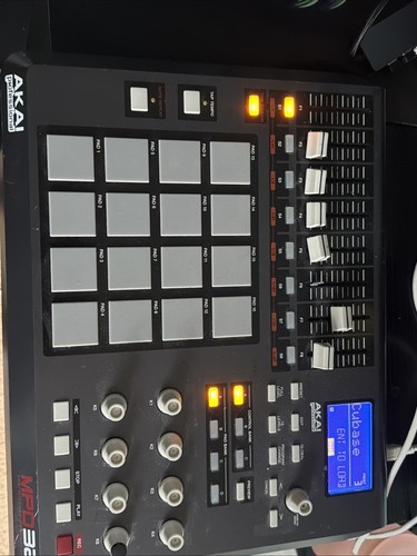 Akai professional mpd32 - akai,