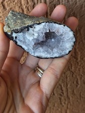 Minerali ** GEODE DI AGATA CON QUARZI