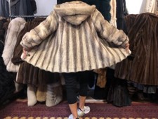 Giacca Di Visone Con Cappuccio