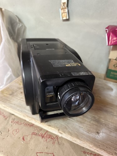 Video proiettore sharp - video,