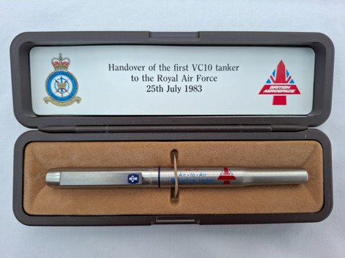 Parker vintage pen - vintage, pen~british