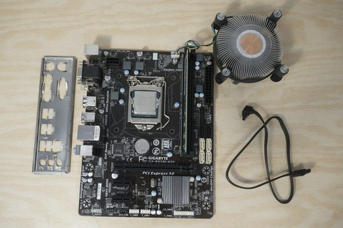 Pacchetto intel - pacchetto,