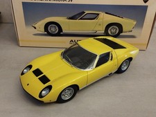 Lamborghini Miura SV Giallo