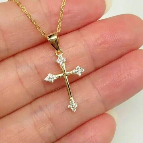 Collana con ciondolo croce