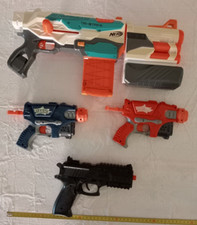 LOTTO GIOCHI  NERF E PISTOLE DI VARIO GENERE 4pz. (S51)