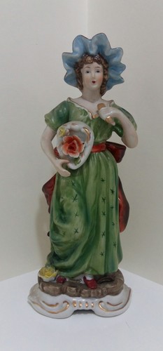Capodimonte donna con - tipo,