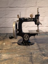 Singer vintage child sewing - singer,