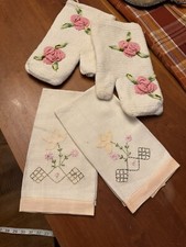 Lotto due asciugamani e due