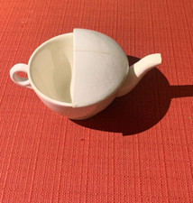 Tazza del malato,  S. C.Richard porcellana, 1900, cm 6x14.