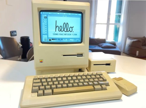Original macintosh 128k - 128k, 1984