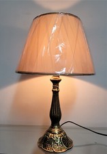 Lampada classica con base in