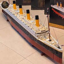 Nave Titanic Mattoncini 135cm