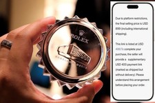 Fermacarte di lusso - regalo Mooncake in pelle di ghiaccio per la nuova sala espositiva Basilea 2013