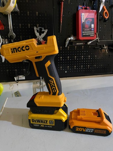 Adattatore batteria dewalt - da,
