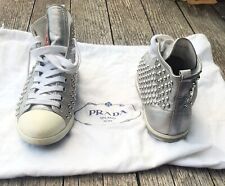 PRADA SCARPA DONNA SNEAKERS CON BORCHIE IN PELLE