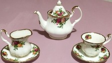 Royal Albert Old Country Roses