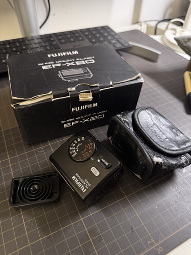 Fujifilm flash x20 shoe - ,