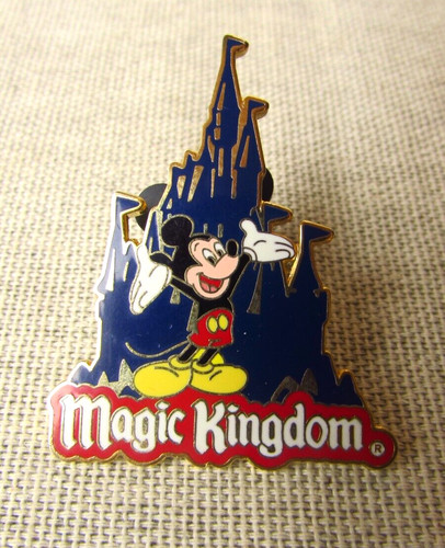 Disney magic kingdom 2004 - disney's,