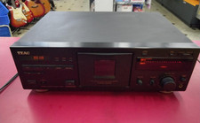TEAC V-3000 registratore a