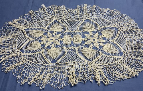 Centrino vintage lavorato - , a