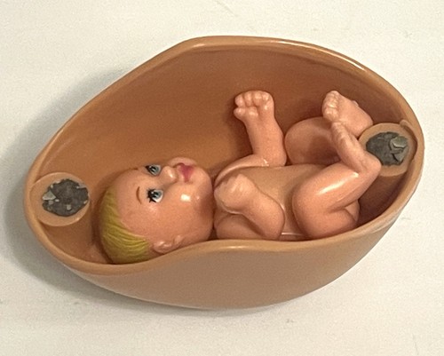 Vntg 2002 barbie happy family - vntg,