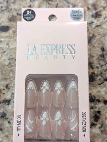 Express beauty false press - false,