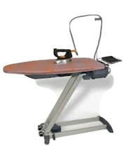 FERRO CON ASSE DA STIRO PROFESSIONALE ASPIRANTE RISCALDANTE marca GIOEL