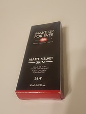 Fondotinta Make Up For Ever Matte Velvet Skin copertura completa 30 ml/1,01 Floz Y235