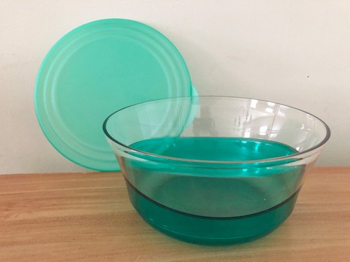 Tupperware sheerly elegant - tupperware,