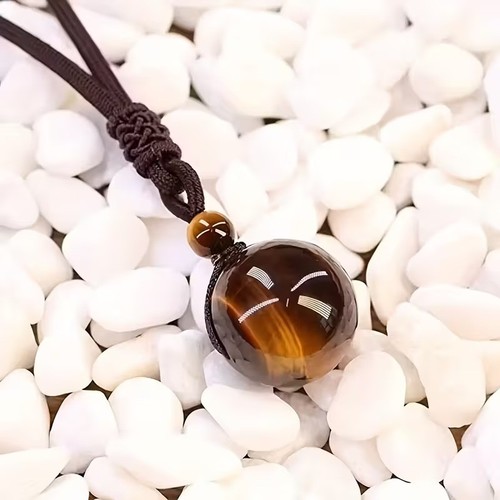 Collana con ciondolo pietra