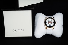 Gucci Dive YA136322 Cassa in