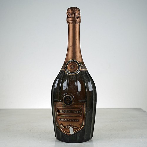 Bottiglia champagne mumm c - champagne, g.h.mumm&c