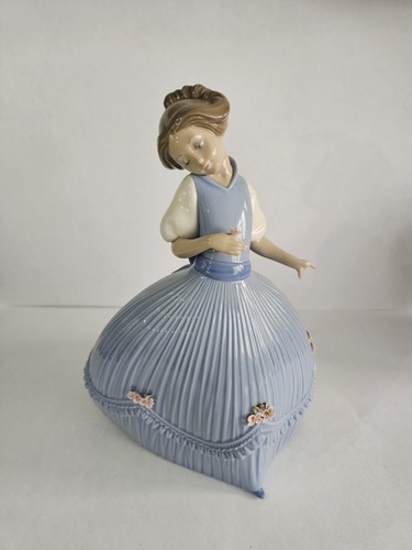 Lladro 5119 ragazza abito - ragazza,
