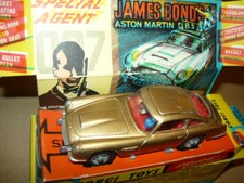 CORGI TOYS 261 ASTON MARTIN DB5 JAMES BOND 007 AGENT AUTOMODELLO SCALA 1/43