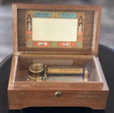 Music Box Vintage Swiss Reuge