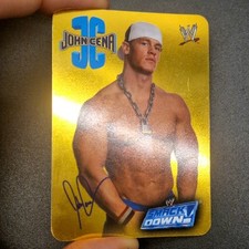 JOHN CENA #55 ORO Tesla Lamincards WWE SMACKDOWN FLUO 2004