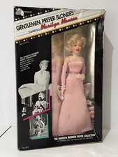 BAMBOLA MARILYN MONROE di