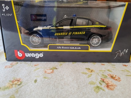 Bburago alfa romeo giulia - bburago,
