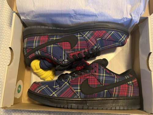 Nike dunk low nardwuar - sb,
