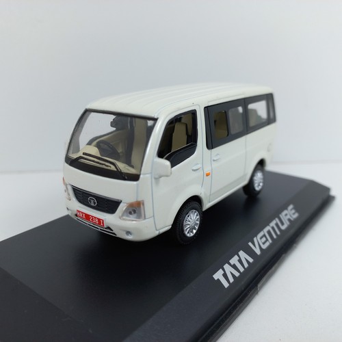 Furgoneta furgon tata - 1/43,