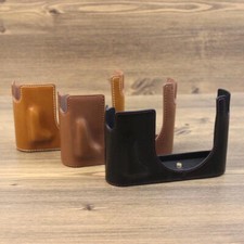 Mezza custodia in pelle per