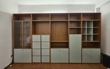 Libreria In Legno Di Noce Con Ante