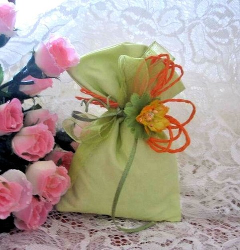 Stock 100 sacchetti bomboniera - 100,