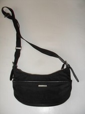 ATTUALI E COMODA BORSA UNITED